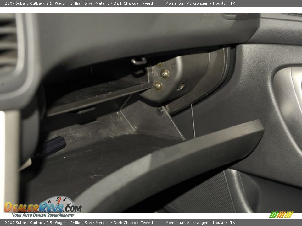 2007 Subaru Outback 2.5i Wagon Brilliant Silver Metallic / Dark Charcoal Tweed Photo #18