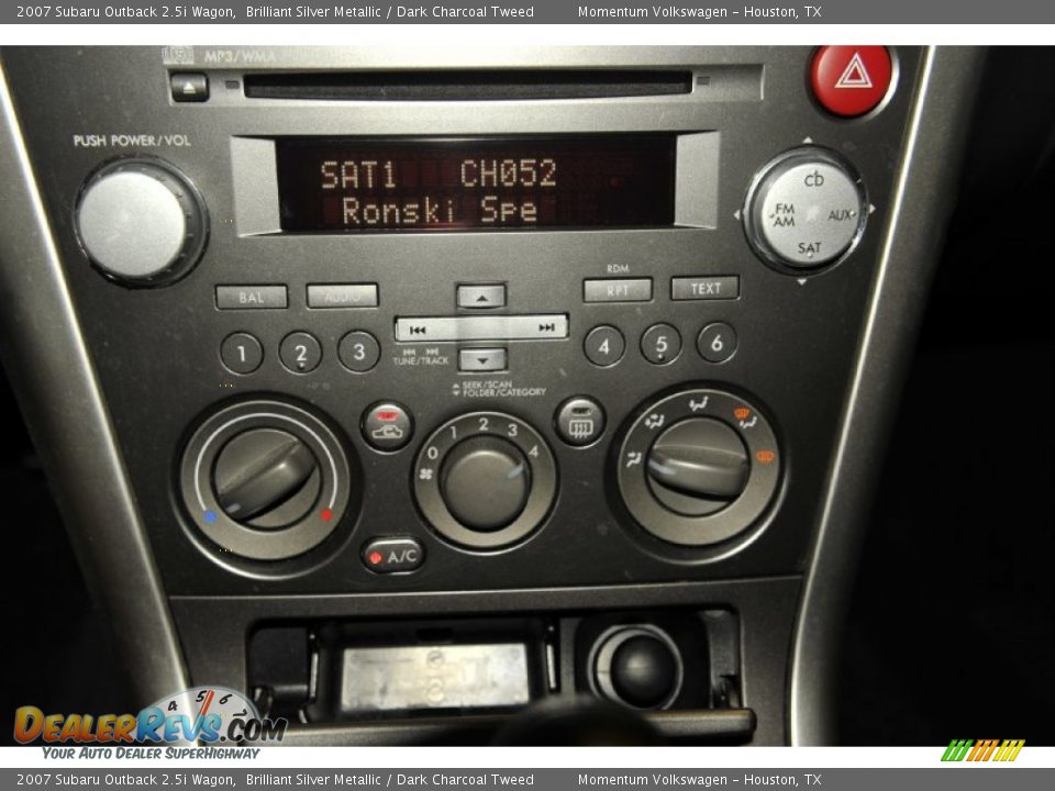 2007 Subaru Outback 2.5i Wagon Brilliant Silver Metallic / Dark Charcoal Tweed Photo #20