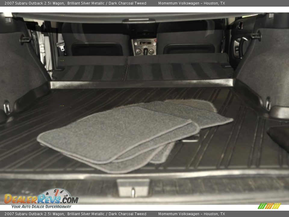 2007 Subaru Outback 2.5i Wagon Brilliant Silver Metallic / Dark Charcoal Tweed Photo #31