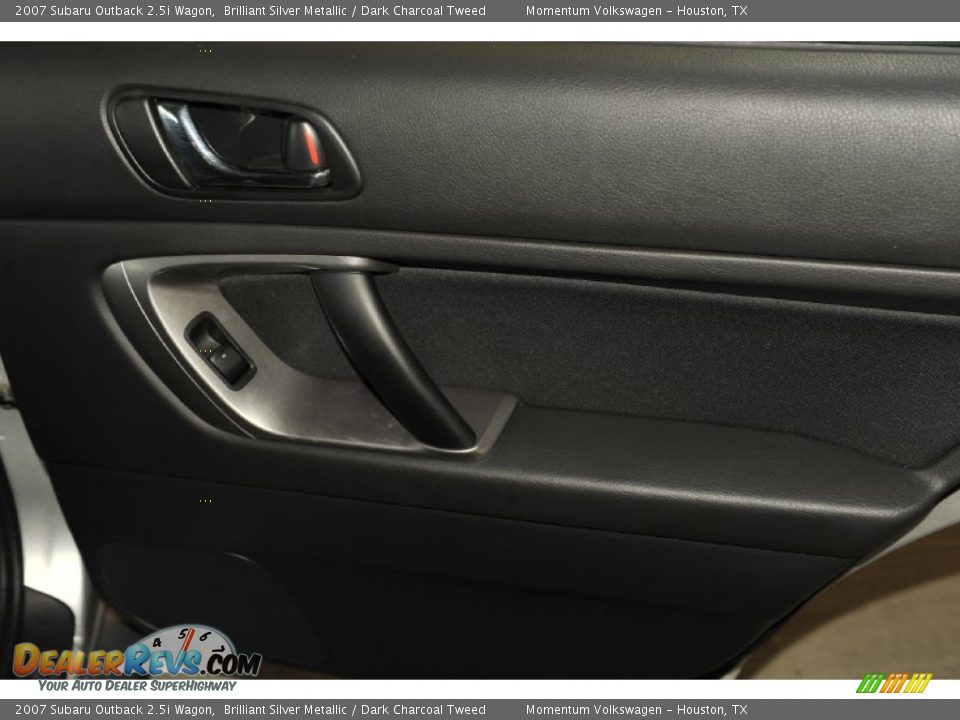 2007 Subaru Outback 2.5i Wagon Brilliant Silver Metallic / Dark Charcoal Tweed Photo #32