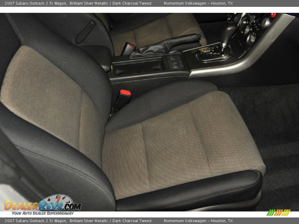 2007 Subaru Outback 2.5i Wagon Brilliant Silver Metallic / Dark Charcoal Tweed Photo #36