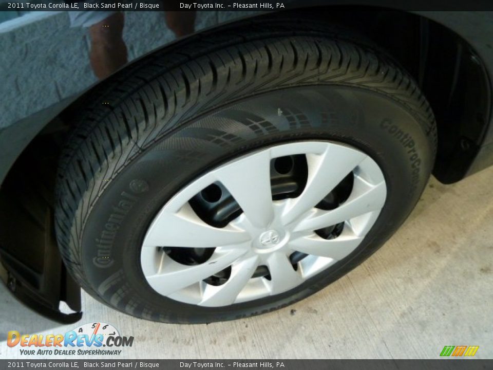 2011 Toyota Corolla LE Black Sand Pearl / Bisque Photo #7