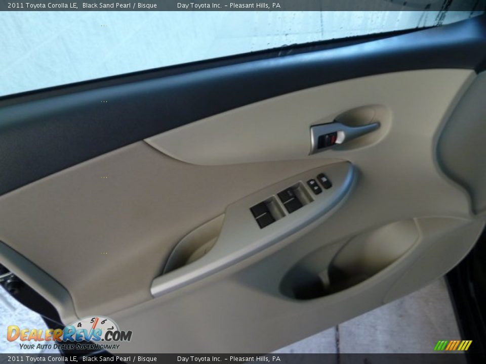 2011 Toyota Corolla LE Black Sand Pearl / Bisque Photo #11