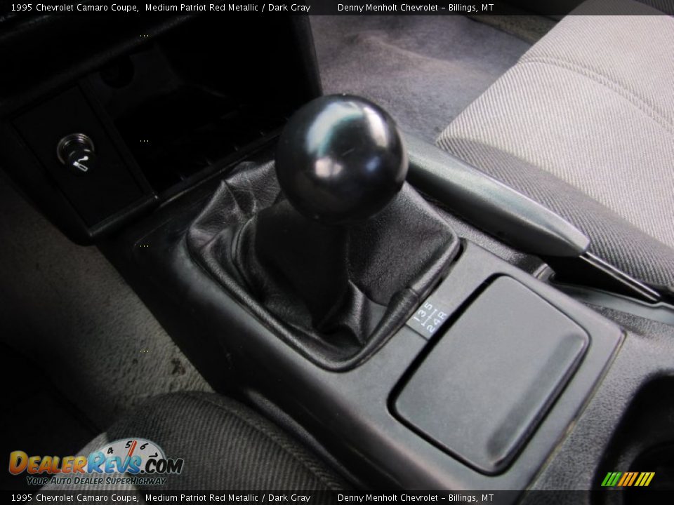 1995 Chevrolet Camaro Coupe Shifter Photo #11