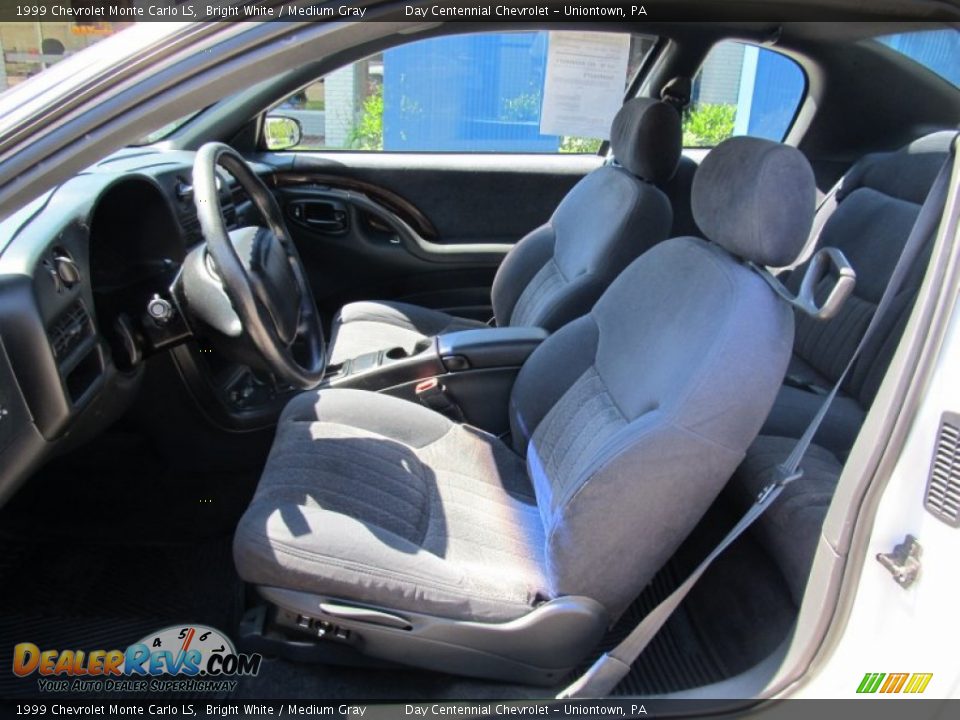 Medium Gray Interior - 1999 Chevrolet Monte Carlo LS Photo #7