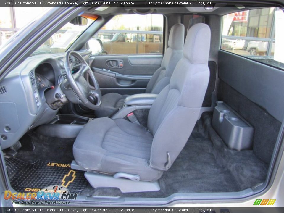 Graphite Interior 2003 Chevrolet S10 Ls Extended Cab 4x4
