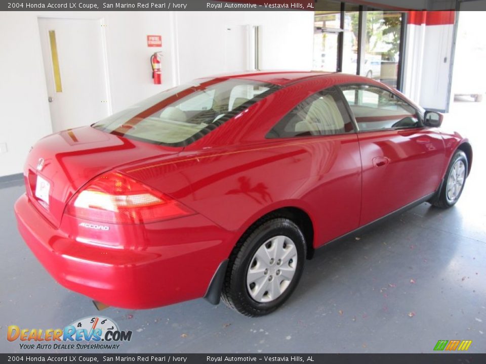 2004 Honda Accord LX Coupe San Marino Red Pearl / Ivory Photo #4