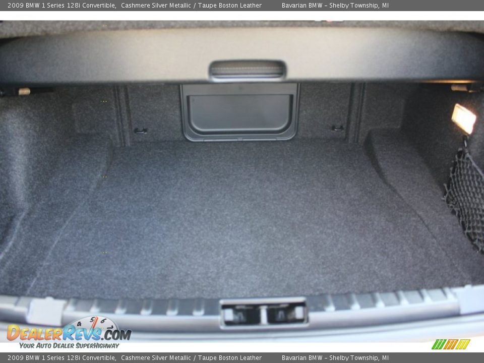 2009 BMW 1 Series 128i Convertible Trunk Photo #14