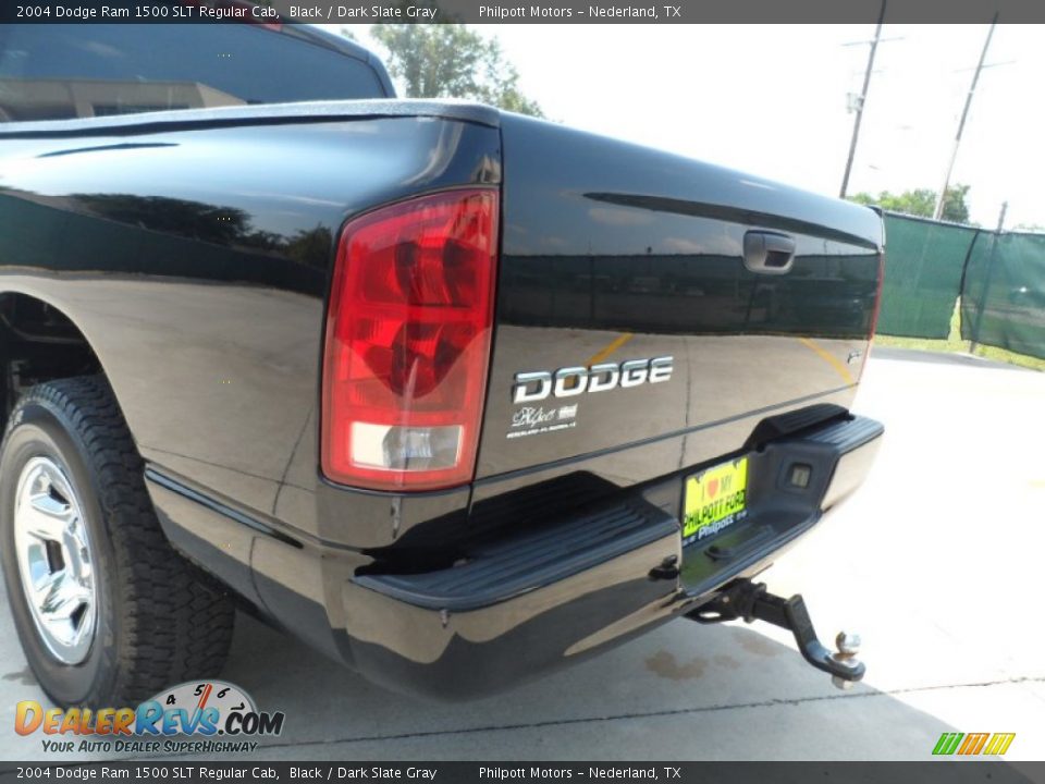 2004 Dodge Ram 1500 SLT Regular Cab Black / Dark Slate Gray Photo #26