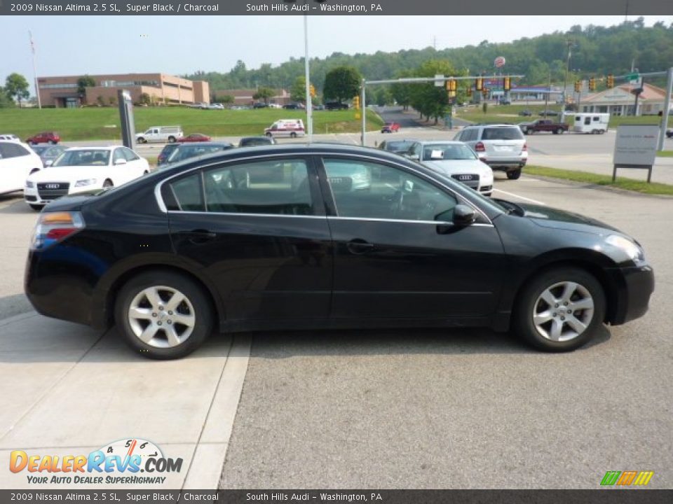 2009 Black nissan altima #3