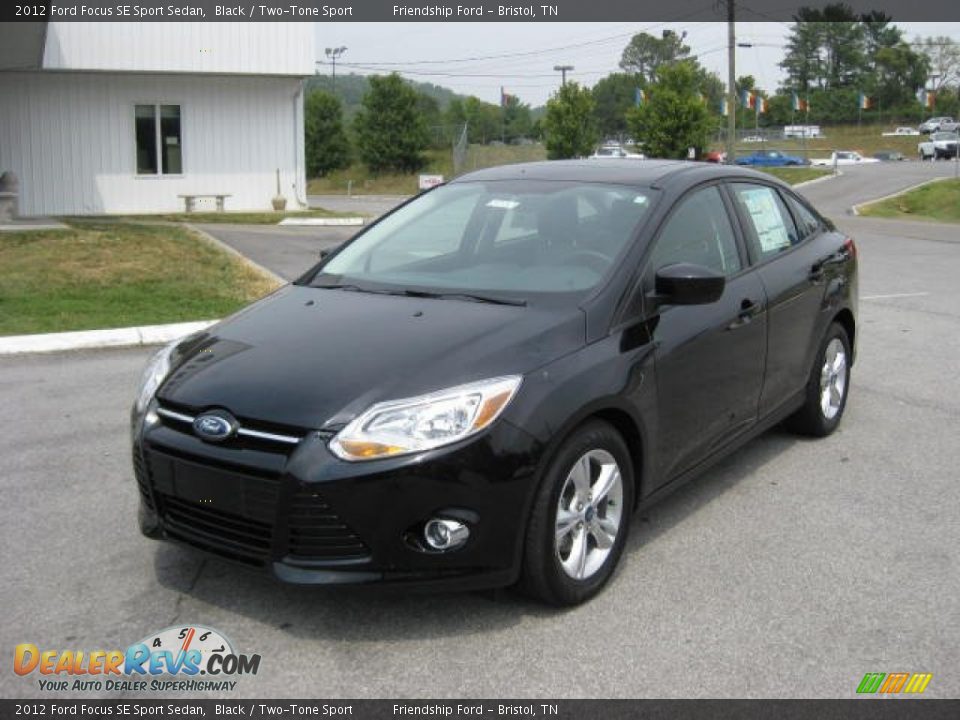 2012 Ford Focus SE Sport Sedan Black / Two-Tone Sport Photo #2