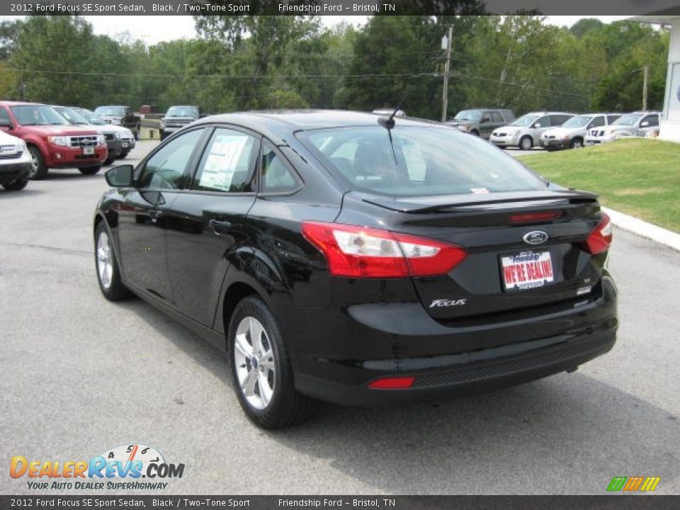2012 Ford Focus SE Sport Sedan Black / Two-Tone Sport Photo #8