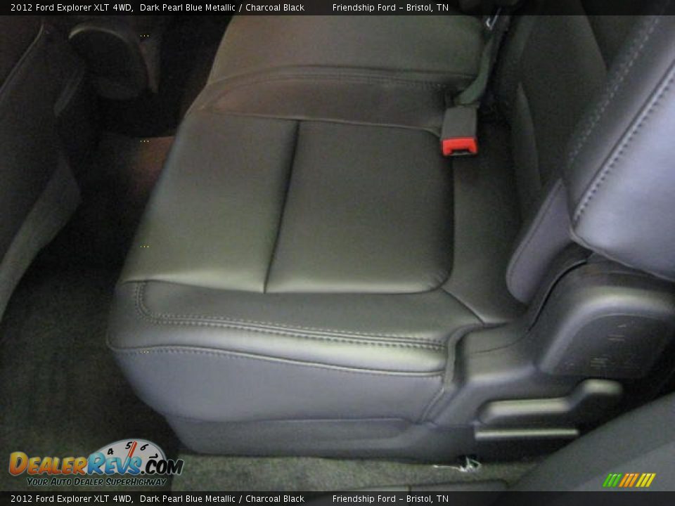 2012 Ford Explorer XLT 4WD Dark Pearl Blue Metallic / Charcoal Black Photo #16