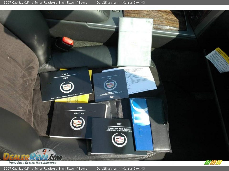 2007 Cadillac XLR -V Series Roadster Black Raven / Ebony Photo #4