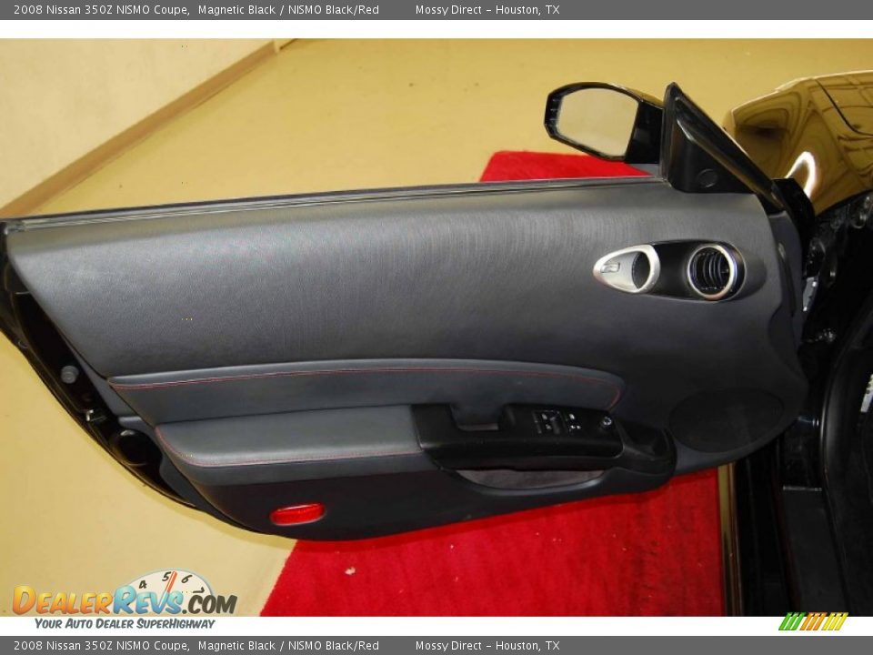 Door Panel of 2008 Nissan 350Z NISMO Coupe Photo #9