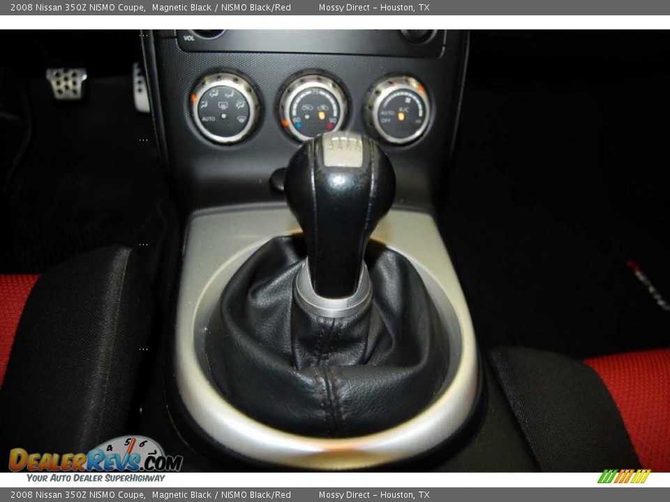 2008 Nissan 350Z NISMO Coupe Shifter Photo #18