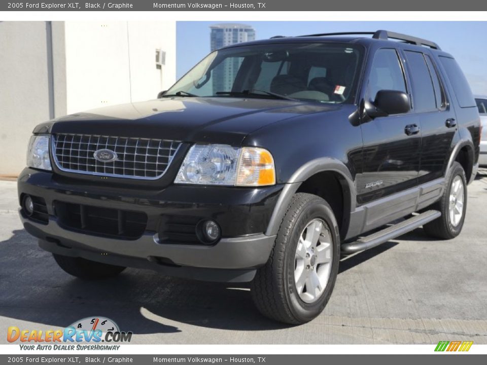 2005 Ford Explorer XLT Black / Graphite Photo #3