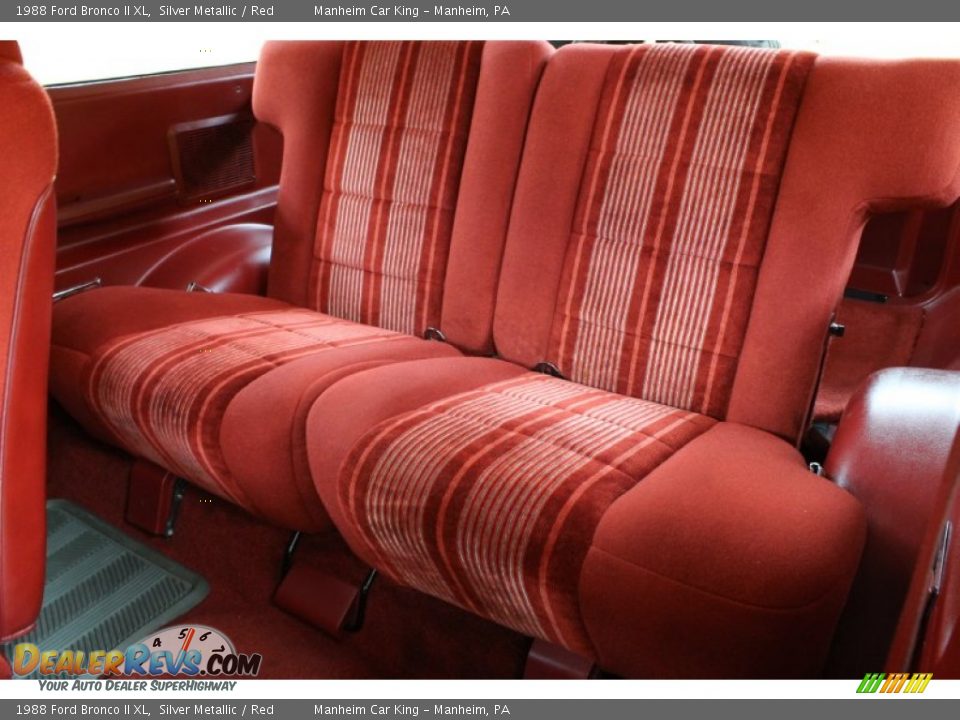 Red Interior 1988 Ford Bronco Ii Xl Photo 11 Dealerrevs Com