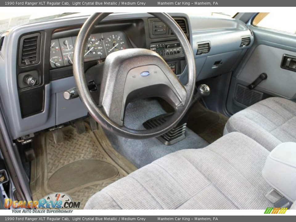 Medium Grey Interior - 1990 Ford Ranger XLT Regular Cab Photo #5