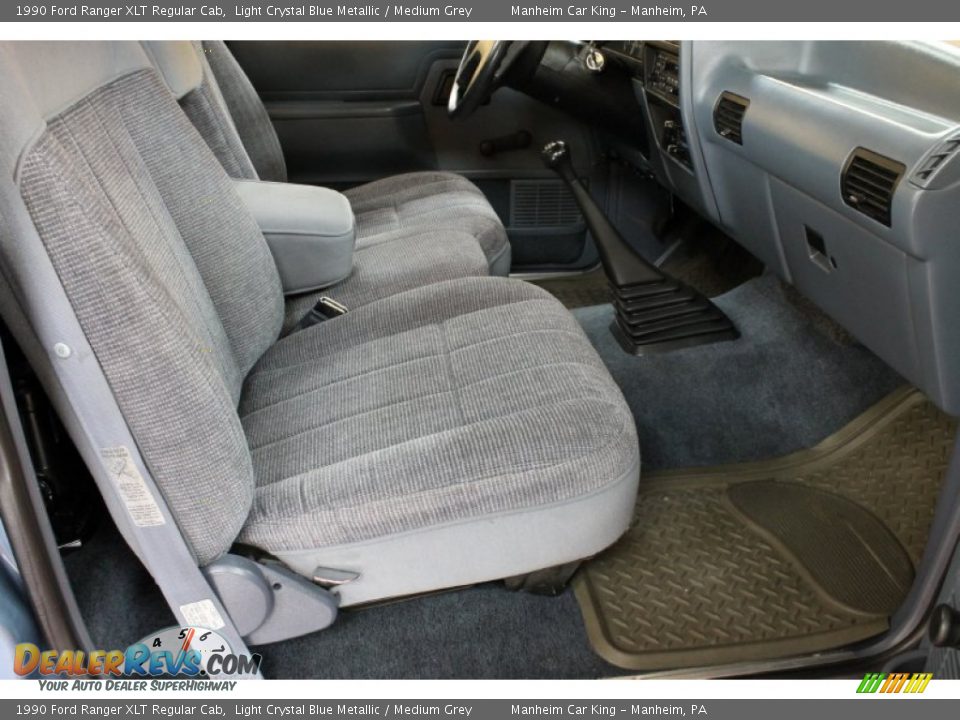 Medium Grey Interior - 1990 Ford Ranger XLT Regular Cab Photo #12