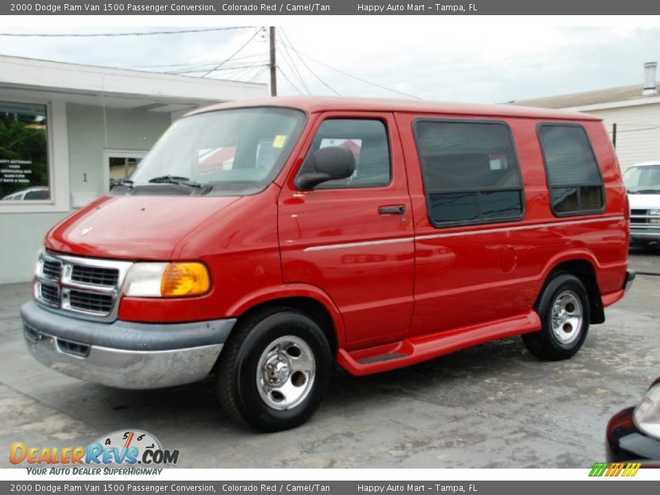 Front 3/4 View of 2000 Dodge Ram Van 1500 Passenger Conversion Photo #1