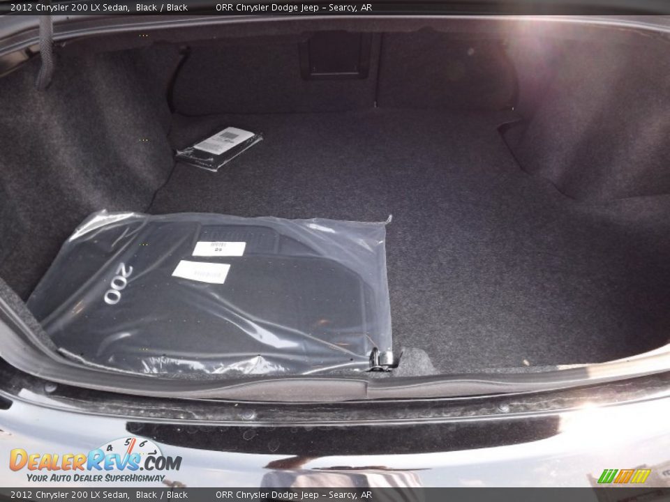 2012 Chrysler 200 LX Sedan Trunk Photo #15
