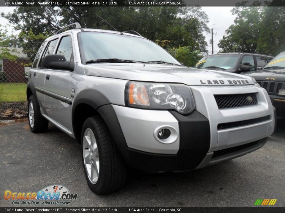 Front 3/4 View of 2004 Land Rover Freelander HSE Photo #8