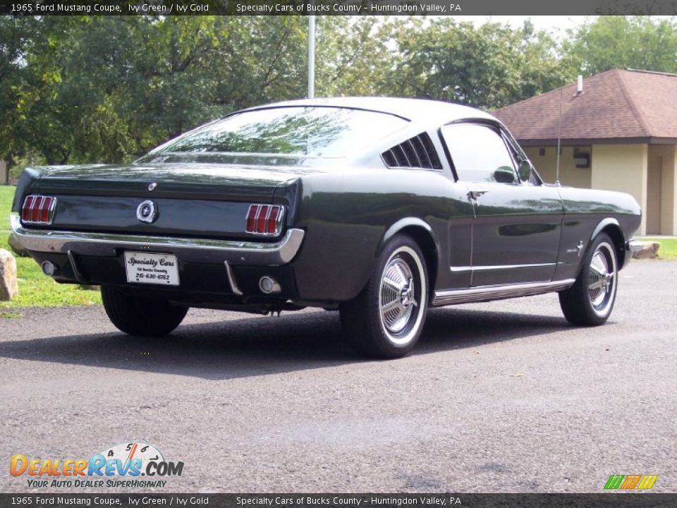 1965 Ford Mustang Coupe Ivy Green / Ivy Gold Photo #7