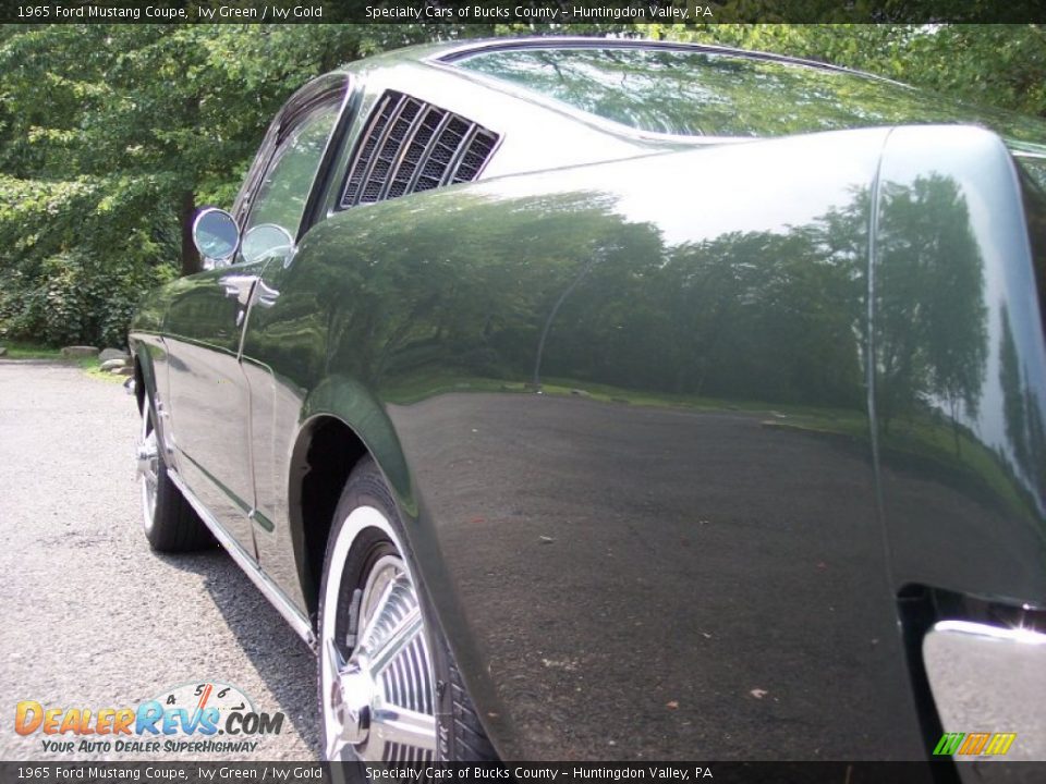 1965 Ford Mustang Coupe Ivy Green / Ivy Gold Photo #27