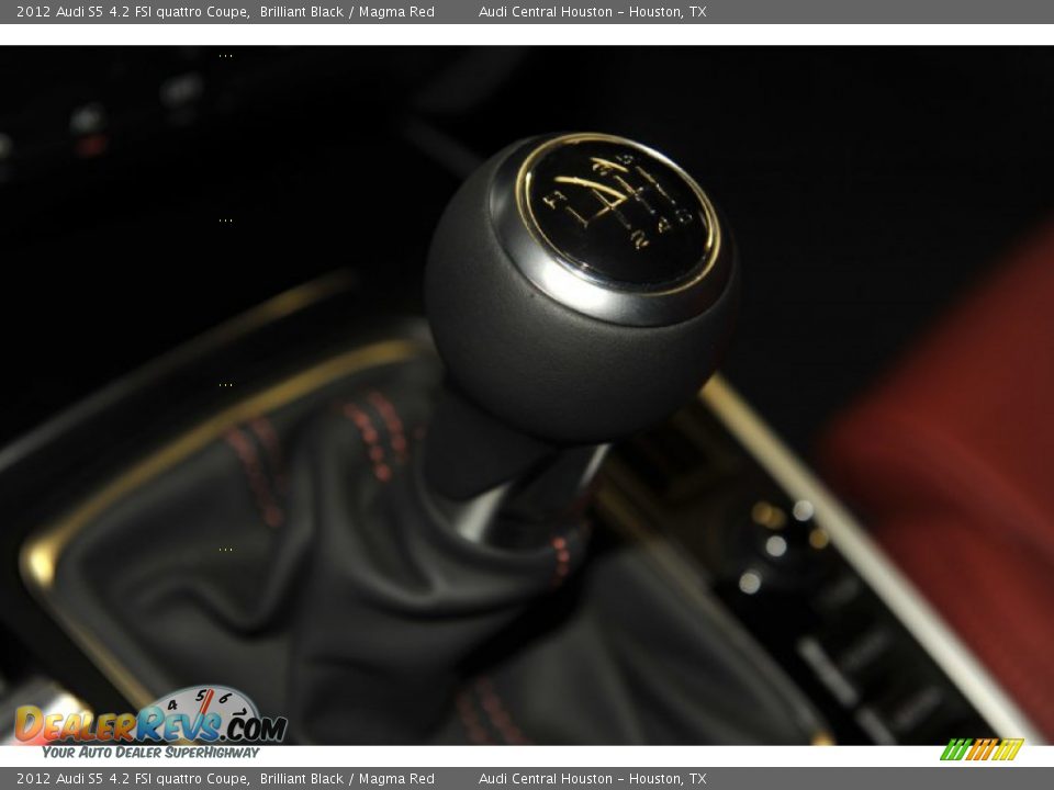 2012 Audi S5 4.2 FSI quattro Coupe Shifter Photo #28