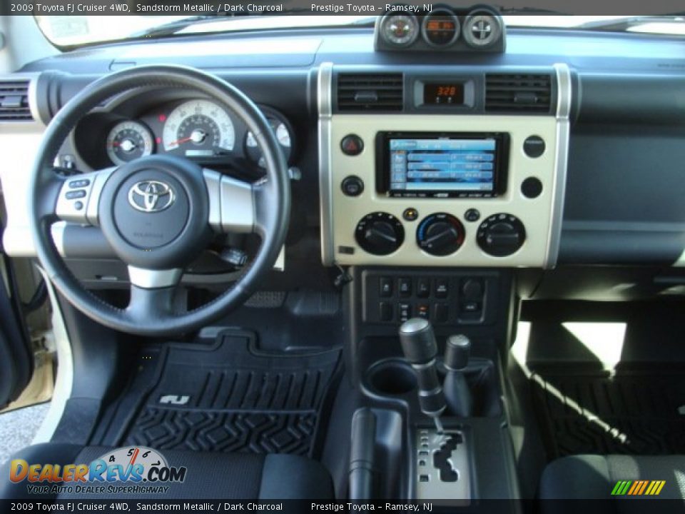 Dark Charcoal Interior - 2009 Toyota FJ Cruiser 4WD Photo #9