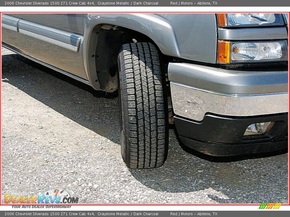 2006 Chevrolet Silverado 1500 Z71 Crew Cab 4x4 Graystone Metallic / Dark Charcoal Photo #20