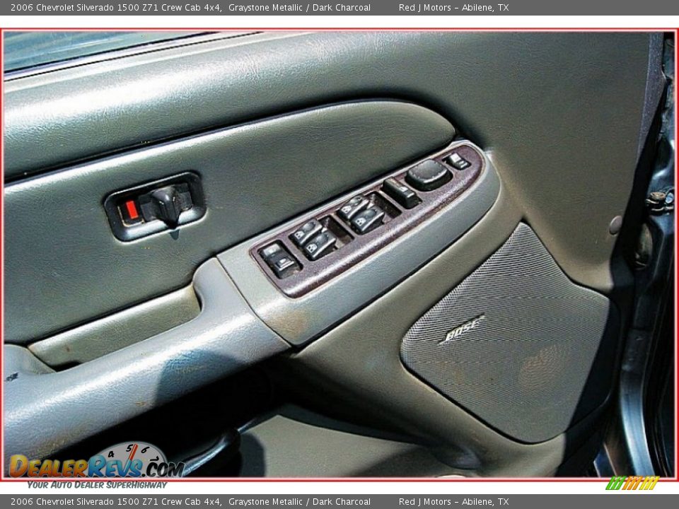 2006 Chevrolet Silverado 1500 Z71 Crew Cab 4x4 Graystone Metallic / Dark Charcoal Photo #25