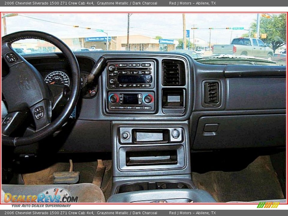 2006 Chevrolet Silverado 1500 Z71 Crew Cab 4x4 Graystone Metallic / Dark Charcoal Photo #35