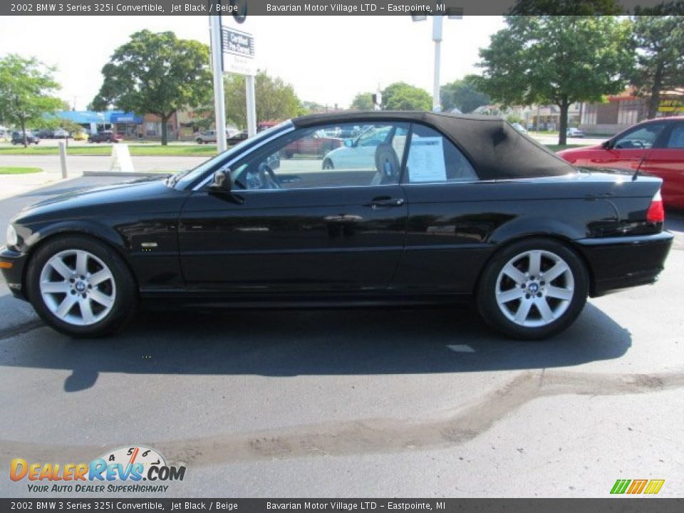 2002 BMW 3 Series 325i Convertible Jet Black / Beige Photo #2