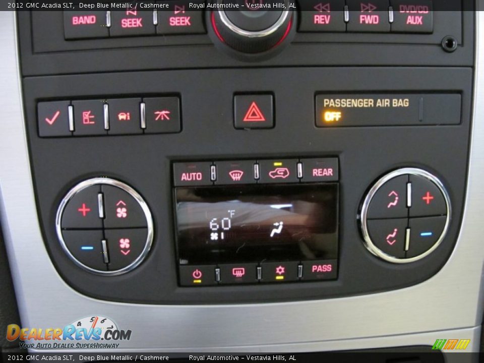 Controls of 2012 GMC Acadia SLT Photo #16
