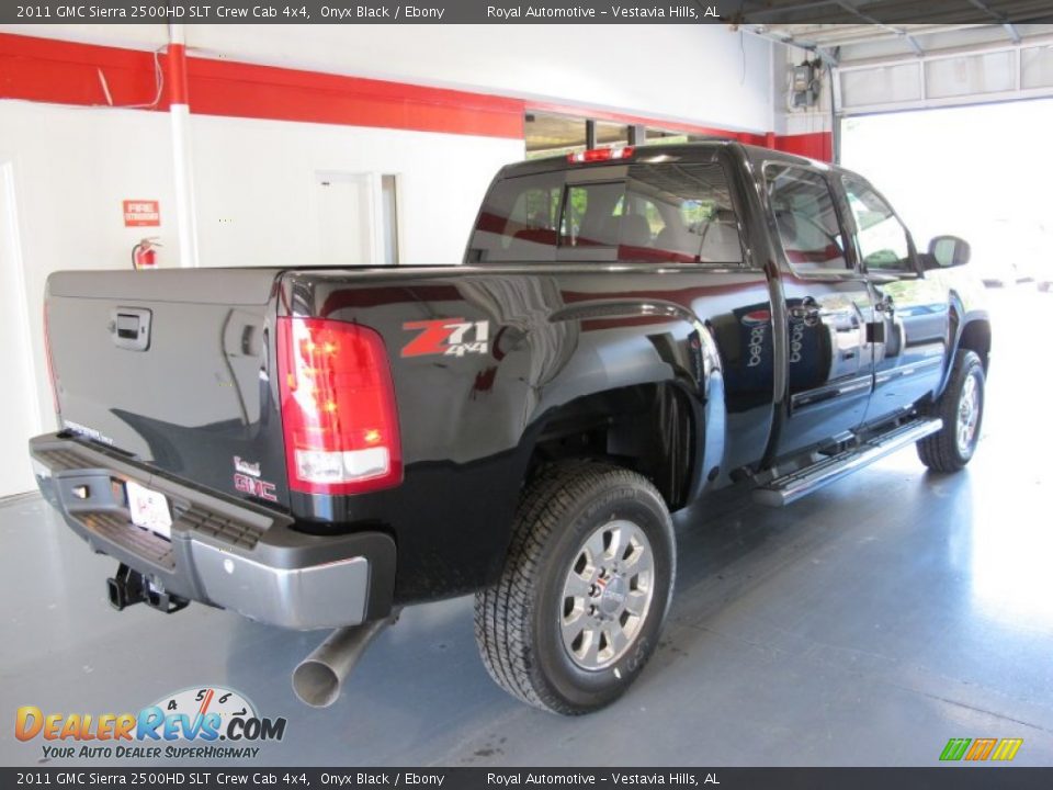 2011 GMC Sierra 2500HD SLT Crew Cab 4x4 Onyx Black / Ebony Photo #4