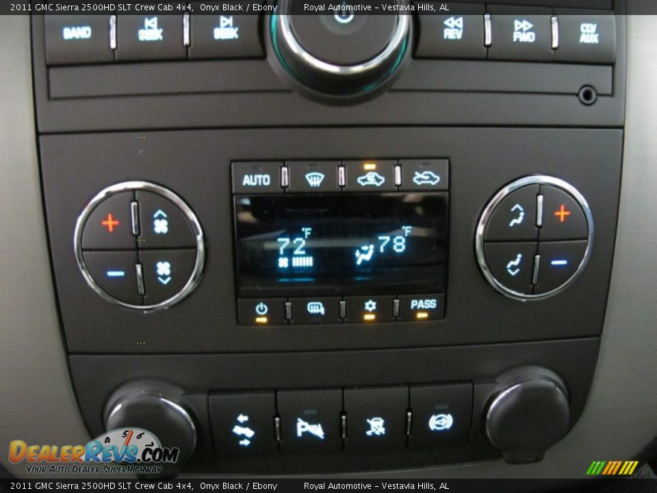 2011 GMC Sierra 2500HD SLT Crew Cab 4x4 Onyx Black / Ebony Photo #19