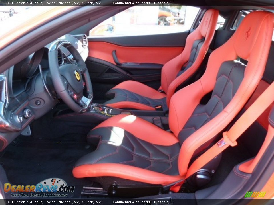 Black/Red Interior  2011 Ferrari 458 Italia Photo 18 | DealerRevs 