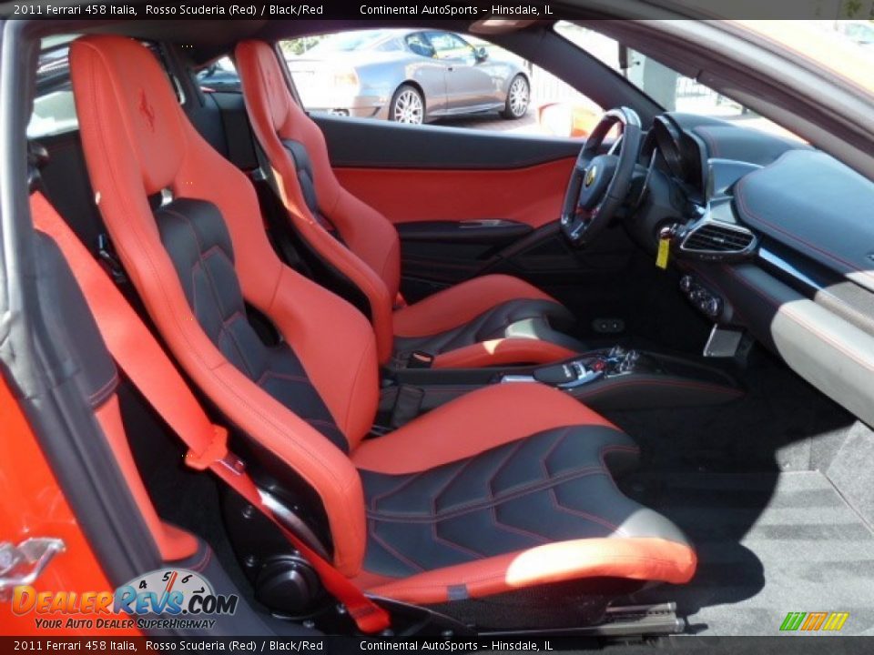 Black/Red Interior - 2011 Ferrari 458 Italia Photo #28