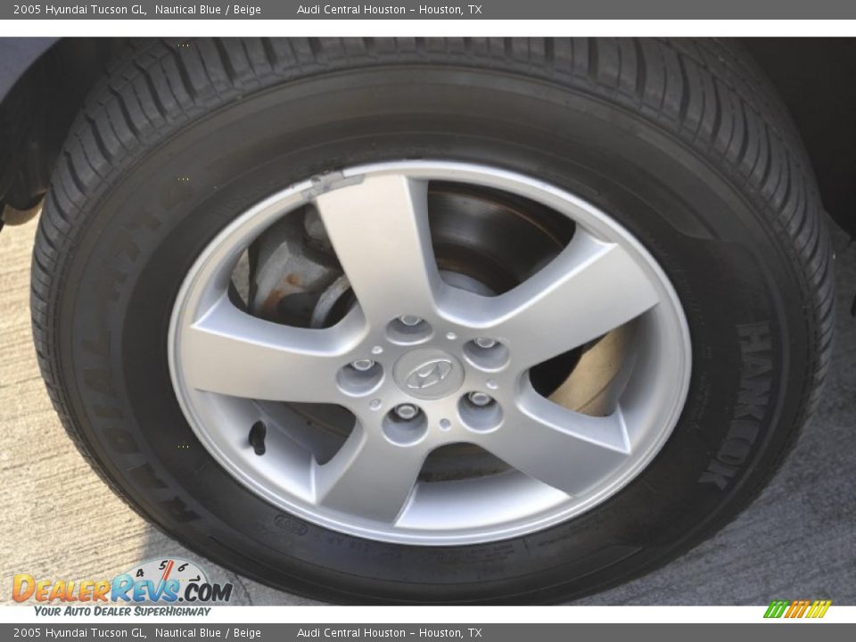 2005 Hyundai Tucson GL Nautical Blue / Beige Photo #4