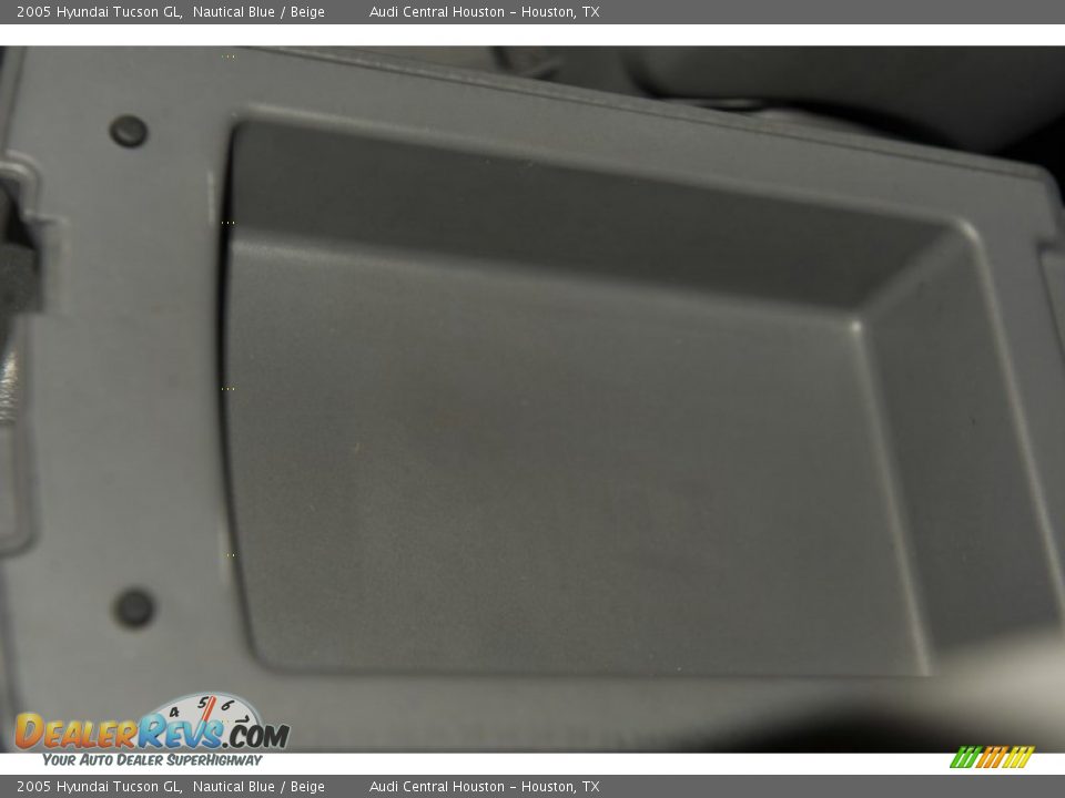 2005 Hyundai Tucson GL Nautical Blue / Beige Photo #19