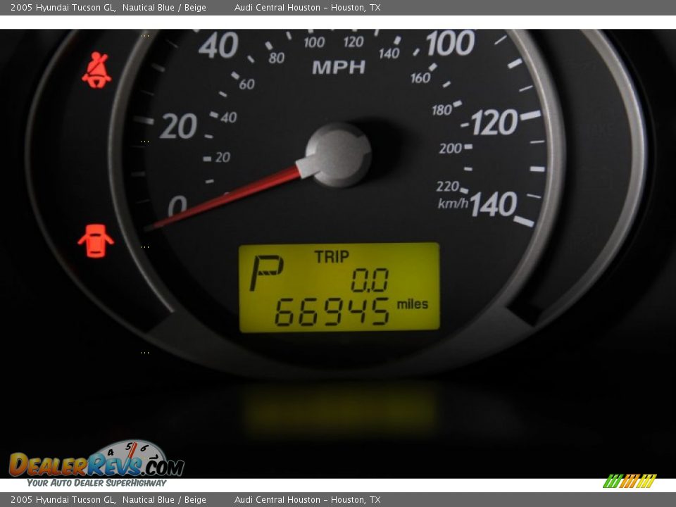 2005 Hyundai Tucson GL Nautical Blue / Beige Photo #35