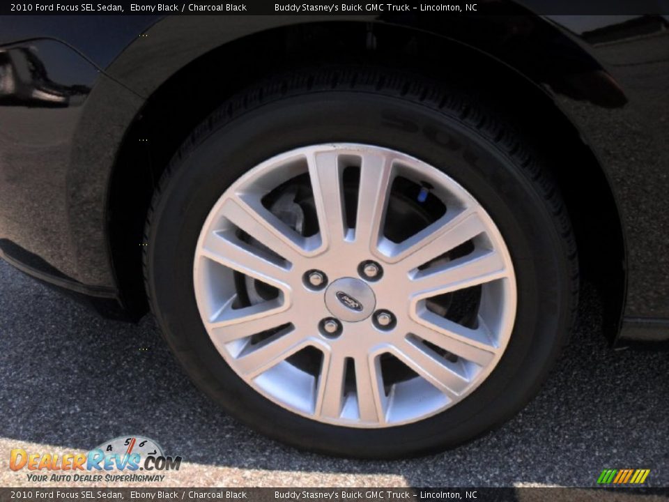 2010 Ford Focus SEL Sedan Ebony Black / Charcoal Black Photo #27