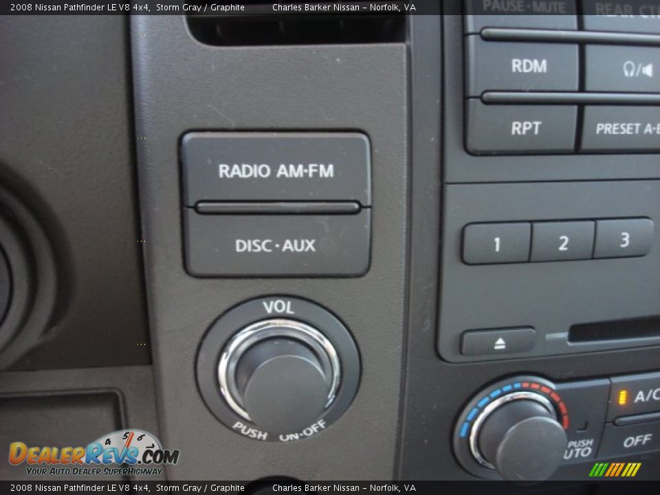 2008 Nissan Pathfinder LE V8 4x4 Storm Gray / Graphite Photo #16