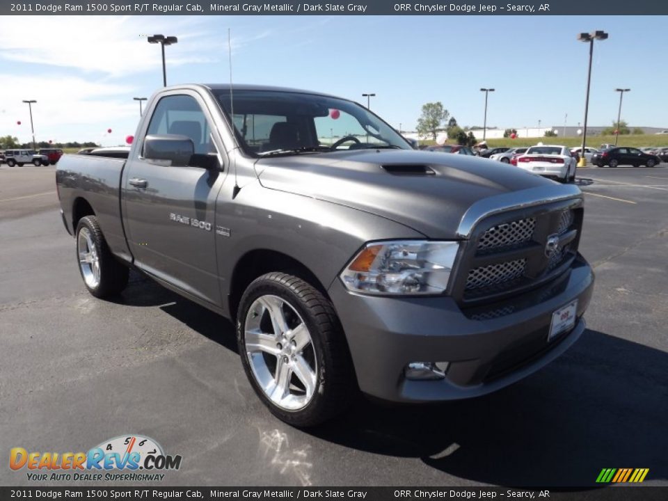 Front 3/4 View of 2011 Dodge Ram 1500 Sport R/T Regular Cab Photo #3