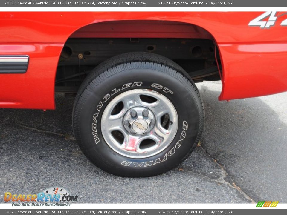 2002 Chevrolet Silverado 1500 LS Regular Cab 4x4 Victory Red / Graphite Gray Photo #13