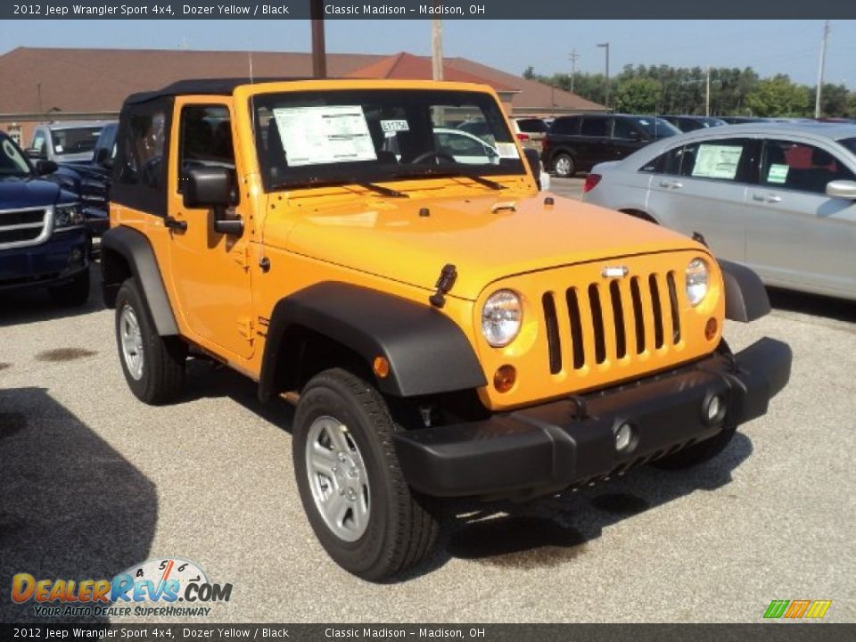 2012 Jeep Wrangler Sport 4x4 Dozer Yellow / Black Photo 3