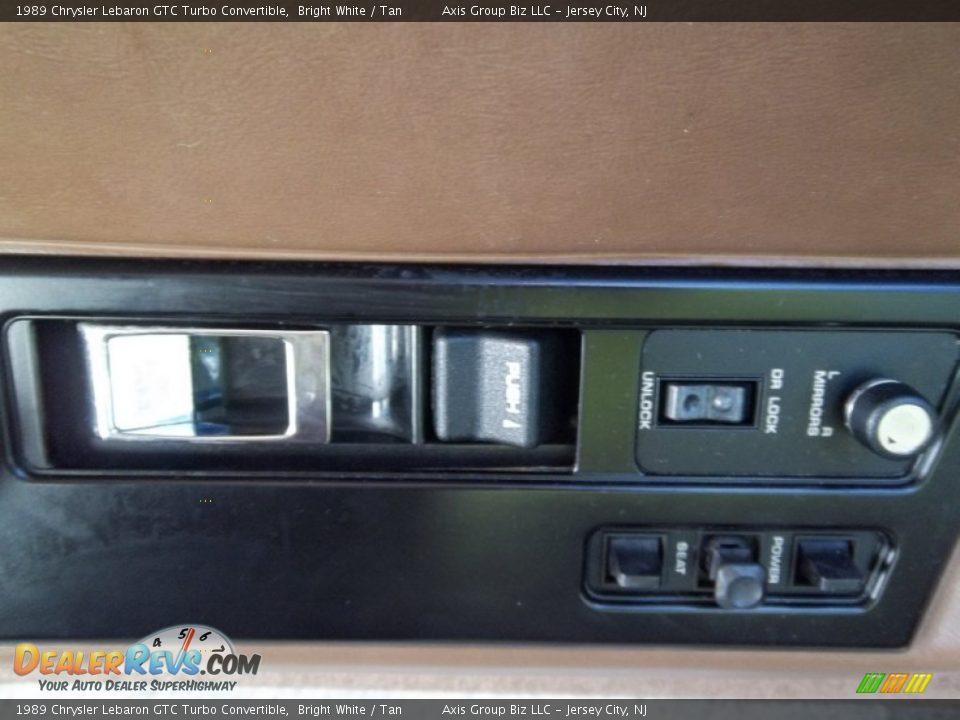 Controls of 1989 Chrysler Lebaron GTC Turbo Convertible Photo #10