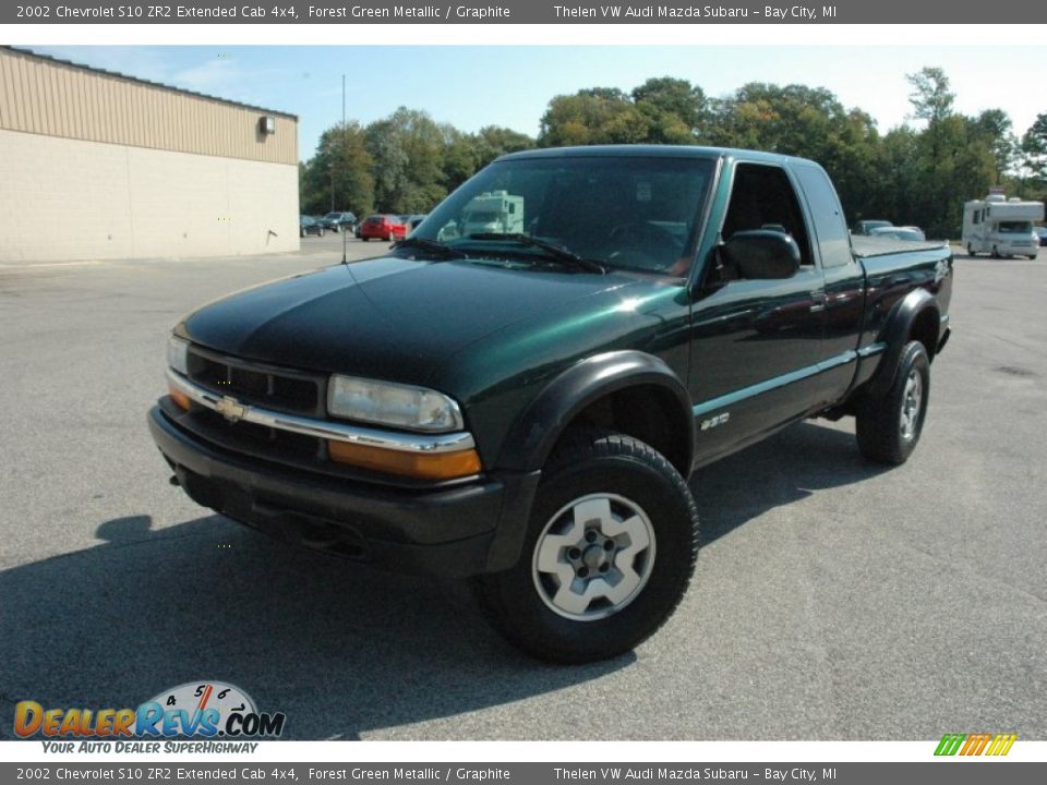 2002 Chevrolet S10 ZR2 Extended Cab 4x4 Forest Green Metallic / Graphite Photo #3
